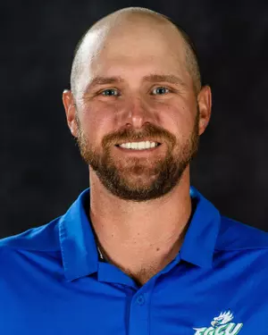 Andrew Danna headshot
