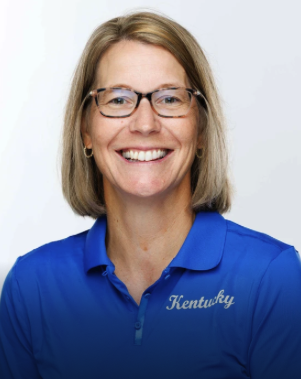 Golda Borst headshot